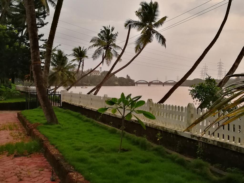 Nisarga Nirvana River House Mangaluru Exterior foto